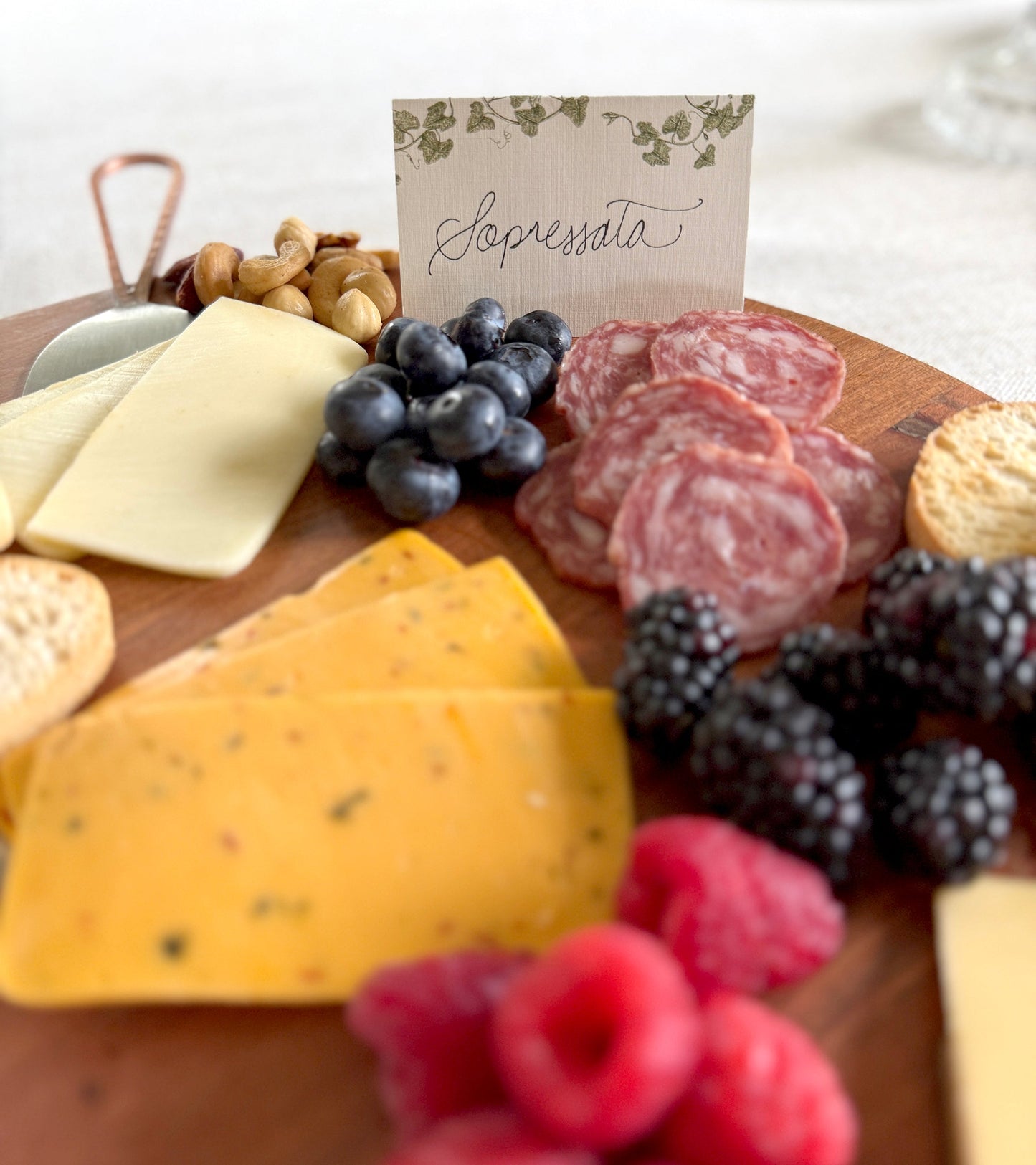 Vine Place Cards – Double-sided Table Tents (Set of 12)